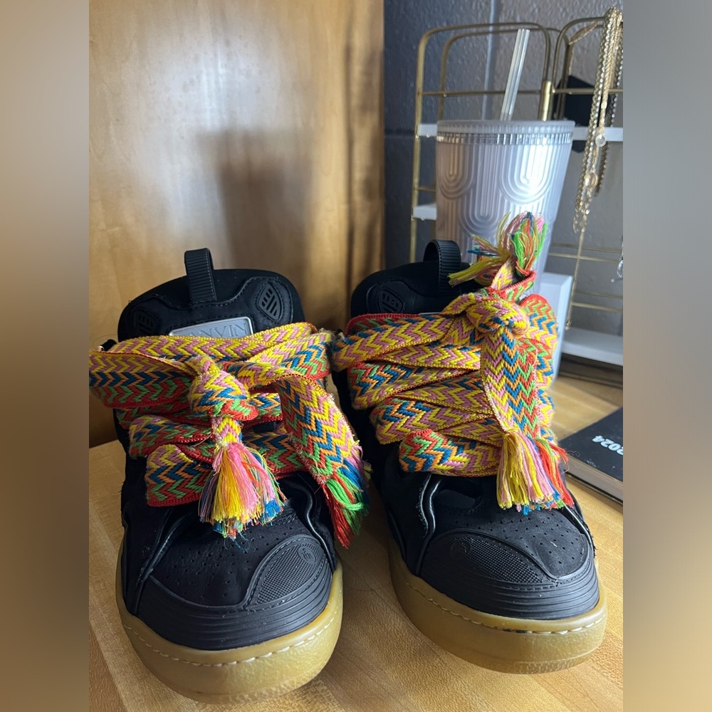 LAVIN CURB SUEDE TRIM SNEAKERS SIZE 40 READY TO SHIP IMMEDIATELY!!!!